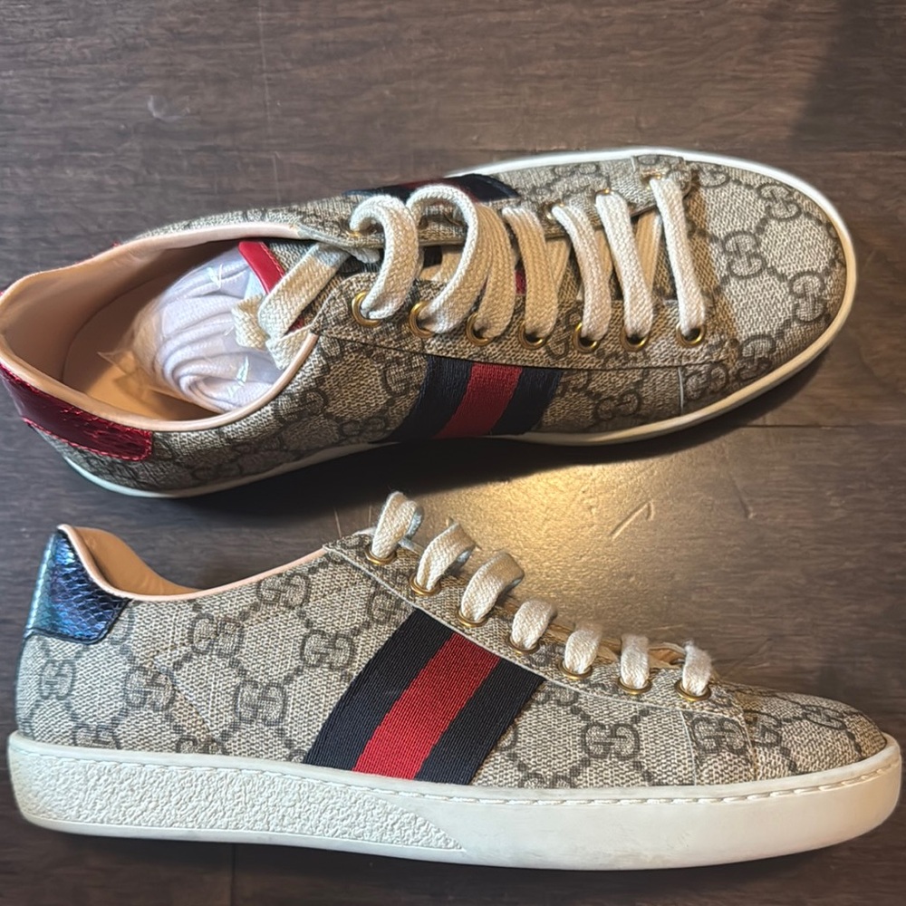 Authentic Gucci ACE GG Supreme Canvas Python Sneakers Beige Leather 34.5